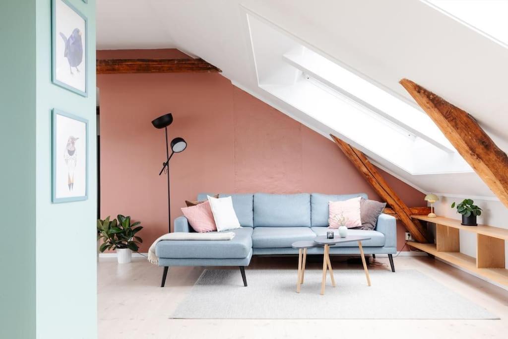 Apartamento Large Loft - Private Rooftop Terrace - Old Town